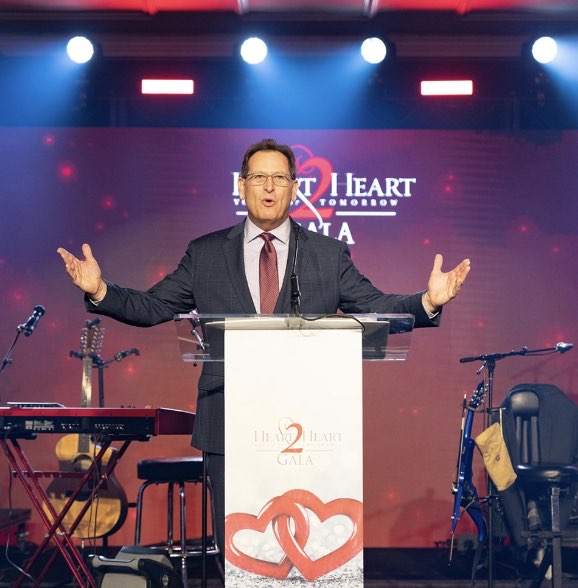 YFT-heart-2-heart-gala--gallery-9