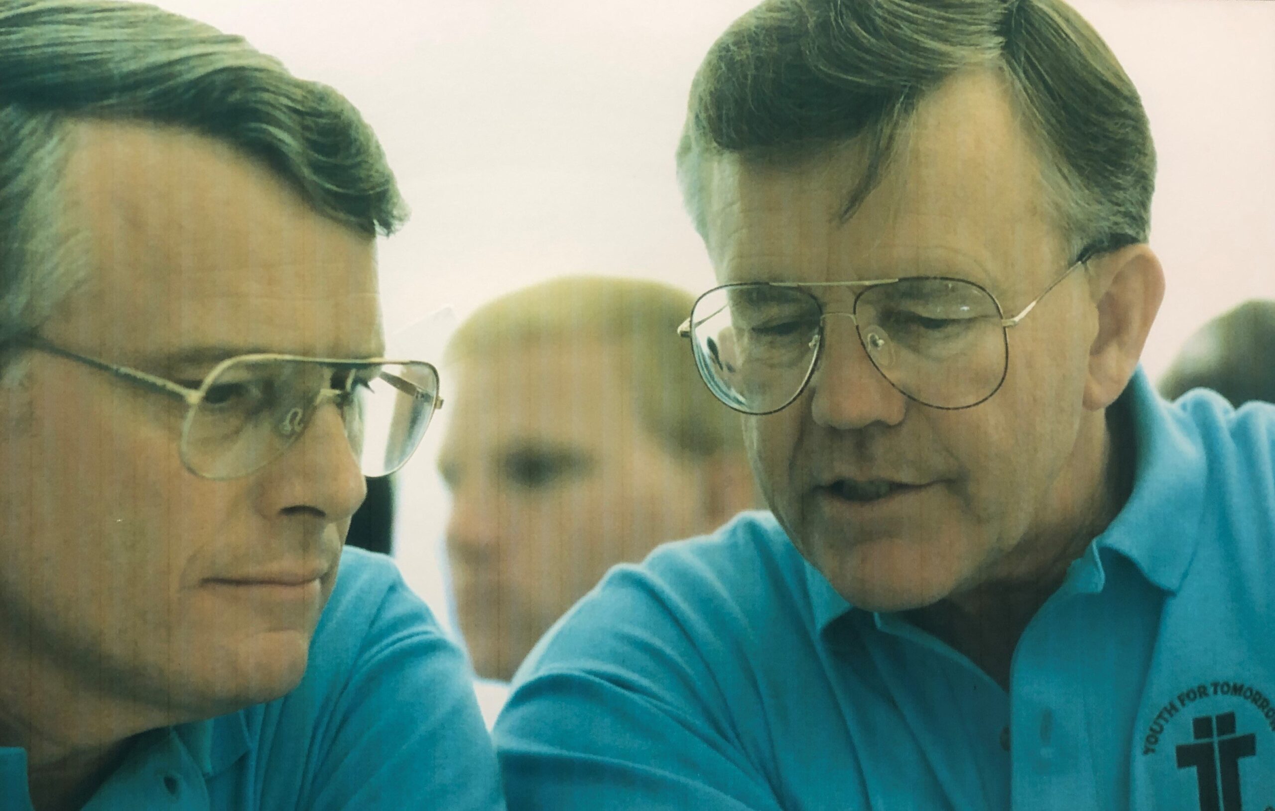 1996 Joe Gibbs w Dr. Jones